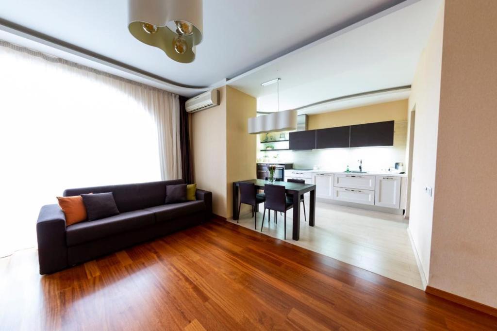 Kiev Lypki Signature Apartments Room photo